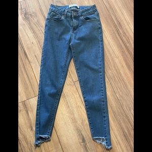 Authurna Denim Jeans Distressed & Frayed Ankles, 3